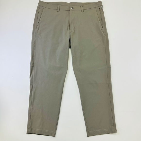 Lululemon Commission Mens Pant Slim Warpstreme
Grey 38 x 27 - Picture 1 of 11